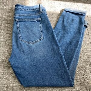 LOFT Curvy Skinny Crop